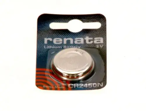 Lithiumbatterie in Originalverpackung mit der Bezeichnung "CR2450N" und dem Markennamen "Renata", abgebildet auf einer blauen und schwarzen Blisterkarte.